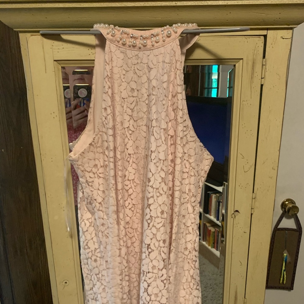 beautiful pink lace with pearl details